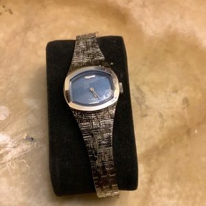 VTG LE GANT Ladies SILVER mechanical Watch. Working. Mint.